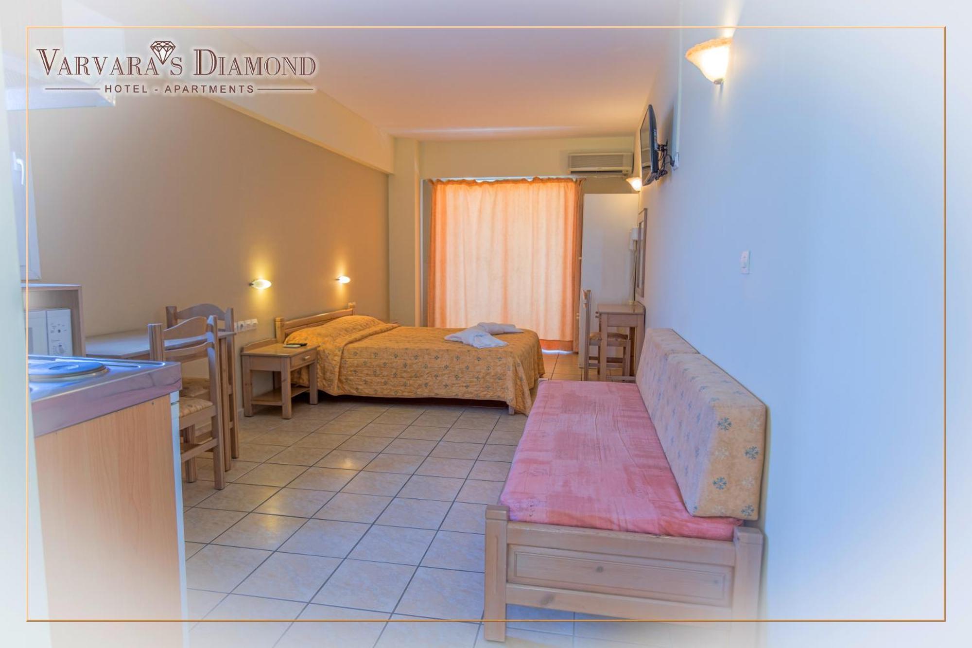 بلاتانيز Varvaras Diamond Hotel الغرفة الصورة