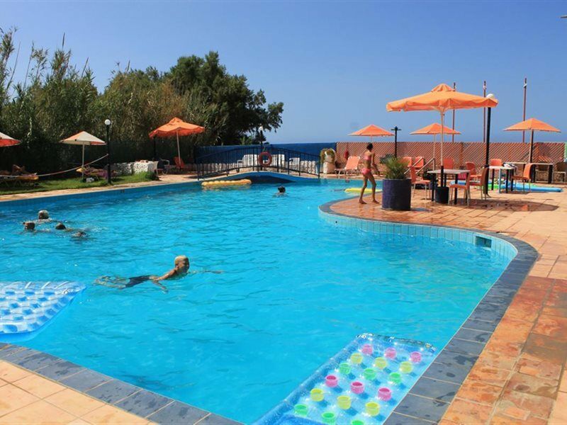 بلاتانيز Varvaras Diamond Hotel المظهر الخارجي الصورة